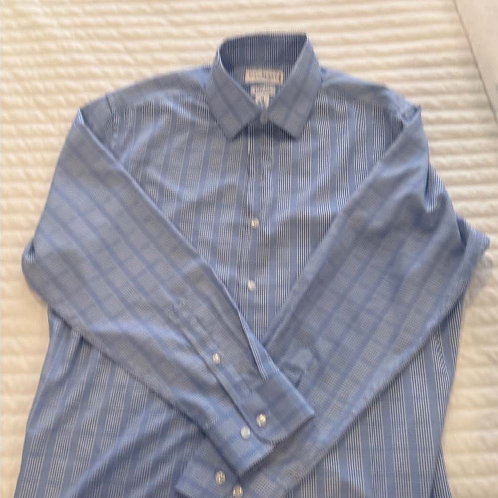 Bill Blass Classic Blue Checkered Dress Shirt